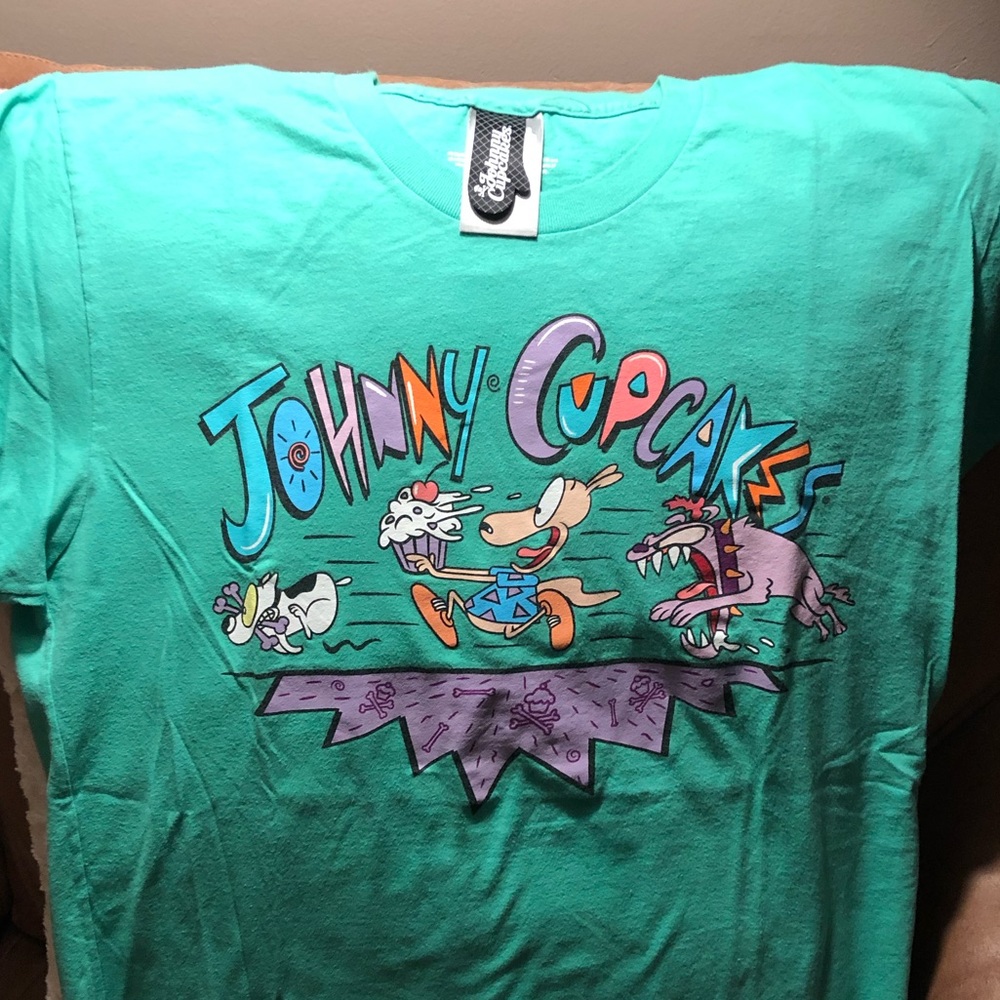 MENS Johnny Cupcakes T-Shirt!